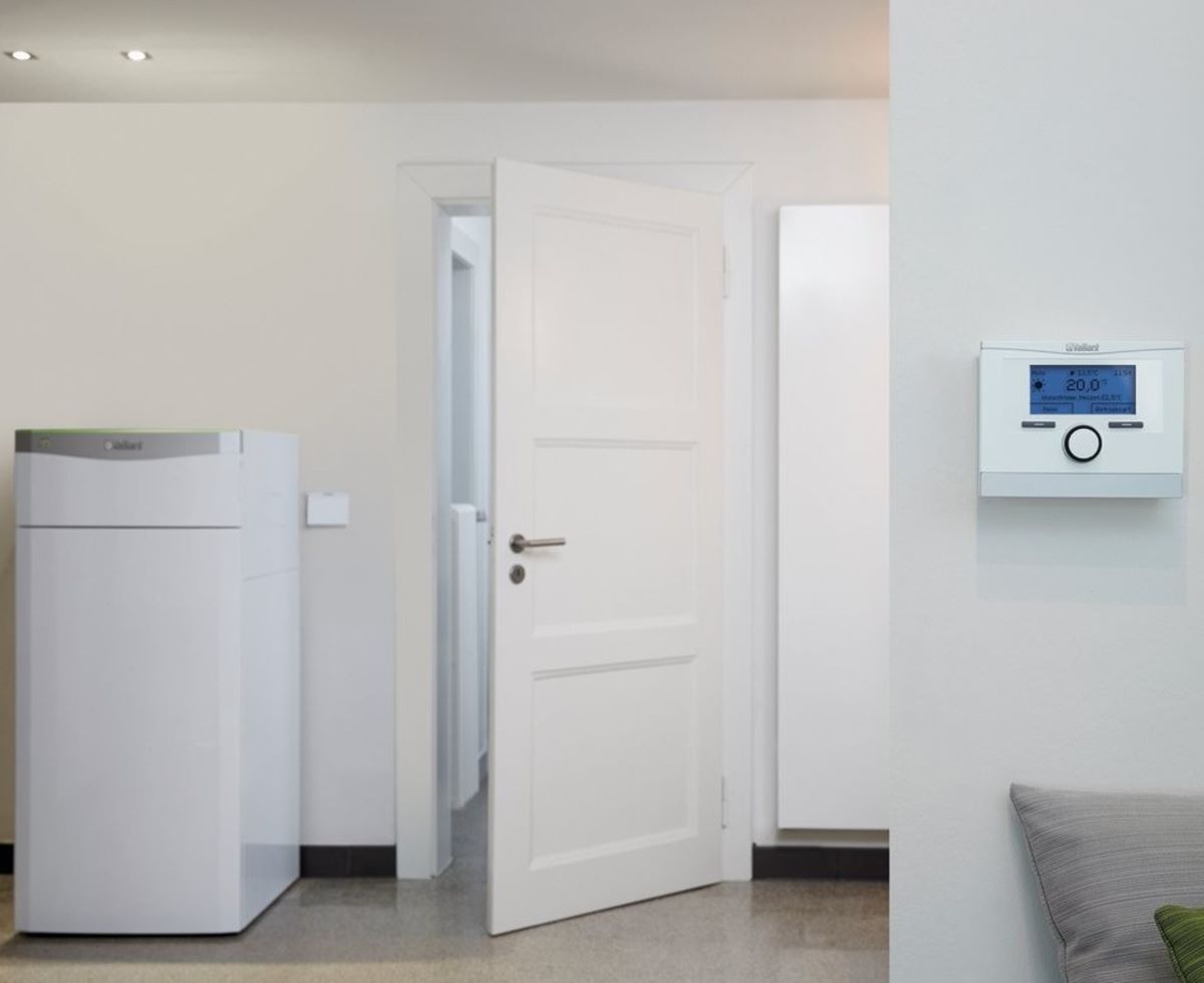 pompa ciepła umieszczona w przedpokoju