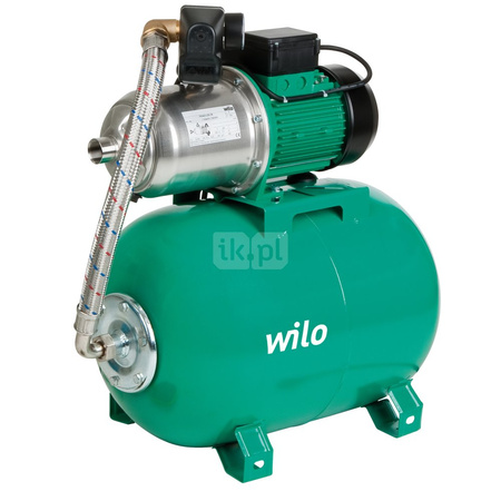 Hydrofor domowy Wilo-MultiPress HMP 604 DM-2 normalnie zasysający, zmniejszenie częstotliwości załączania i eliminacja skoków ciśnienia dzięki zbiornikowi ciśnieniowemu o pojemności 50 l