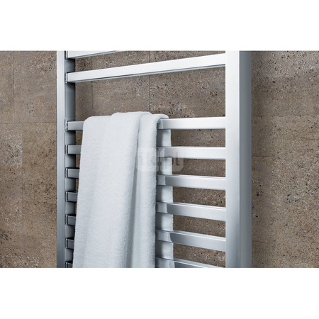 Grzejnik drabinkowy ZEHNDER Vision, 792/500mm, kolor Chrom, moc 374W