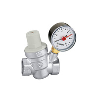 Regulator ciśnienia – wersja skośna, z manometrem 1/2"